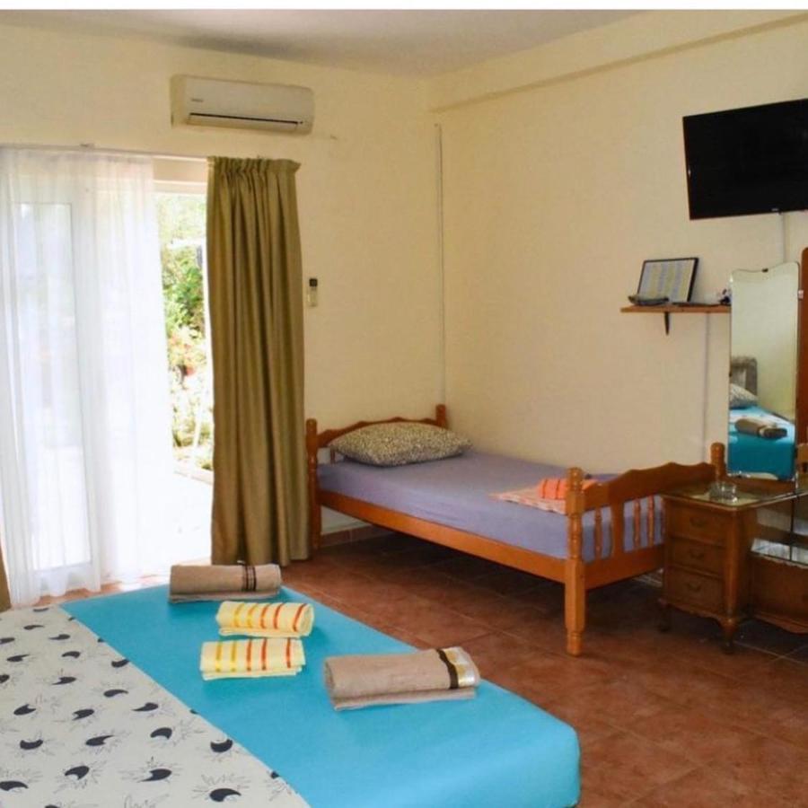 Riverside Apartments Chiara Ulcinj Ngoại thất bức ảnh